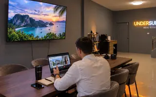 Online presentation of Phuket real estate via video call