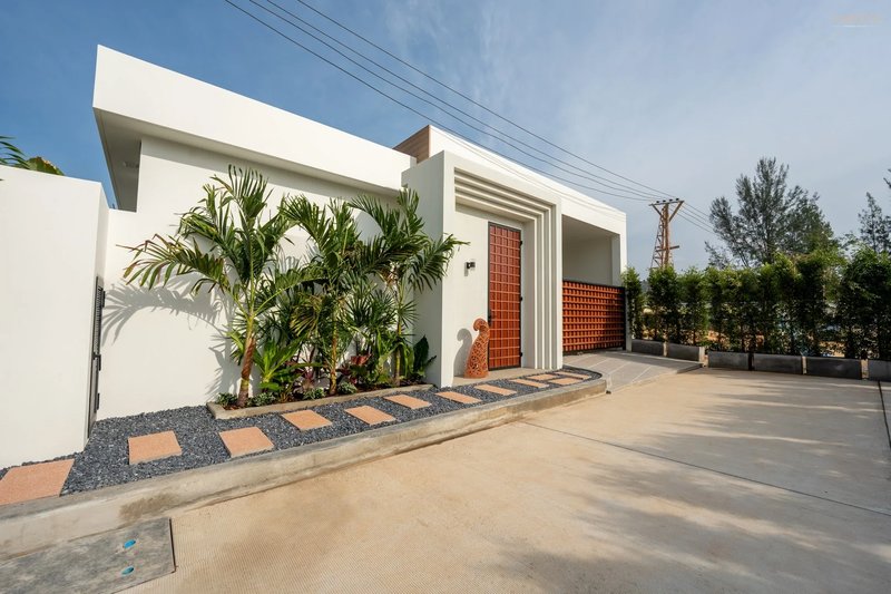 3 bedroom villa with private pool 350 meters from the sea, Phuket at Amrits Luxury Villas