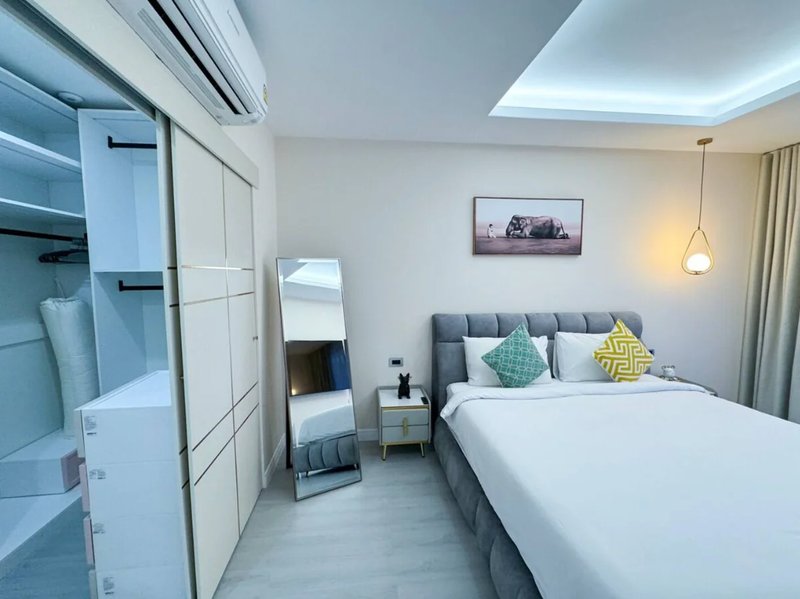 3 bedroom townhouse 5 minutes from Bang Tao Beach, Phuket in Laguna Park