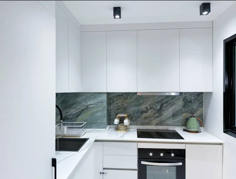 3 bedroom townhouse 5 minutes from Bang Tao Beach, Phuket in Laguna Park