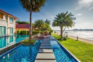 9 Bedroom Villa for rent in Rawai area, Phuket