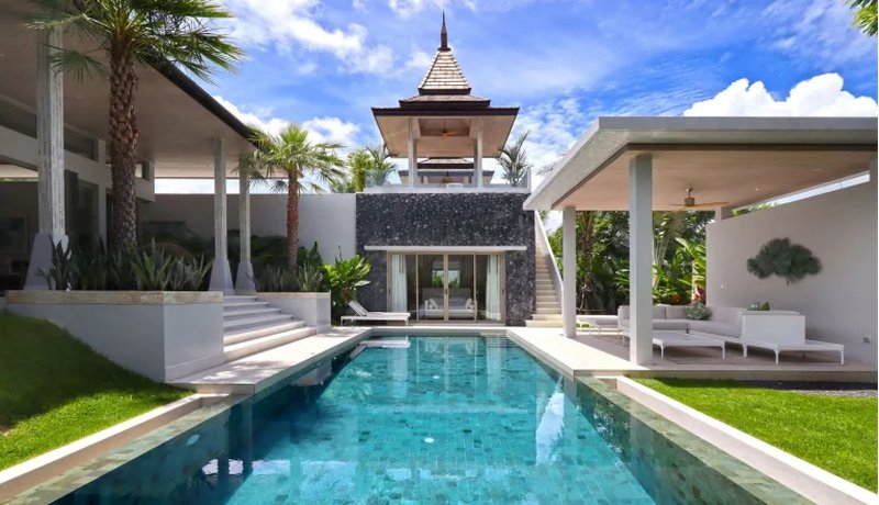 4 Bedroom Villa with private pool in Layan, Phuket in Botanica Lakeside