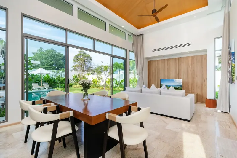 villa in Choeng Thale