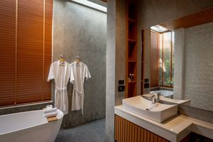 Two-storey 4 bedroom villa with private pool in Chalong area, Phuket at 99 Phuket Andaman TRopical Home