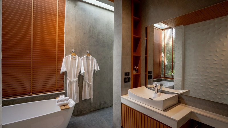 Two-storey 4 bedroom villa with private pool in Chalong area, Phuket at 99 Phuket Andaman TRopical Home