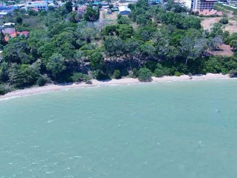 Land plot, first line by the sea, Rawai, Phuket
