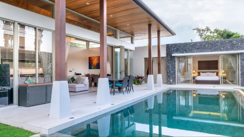 4 Bedroom Villa with Pool in Talang, Phuket at Botanica Prestige
