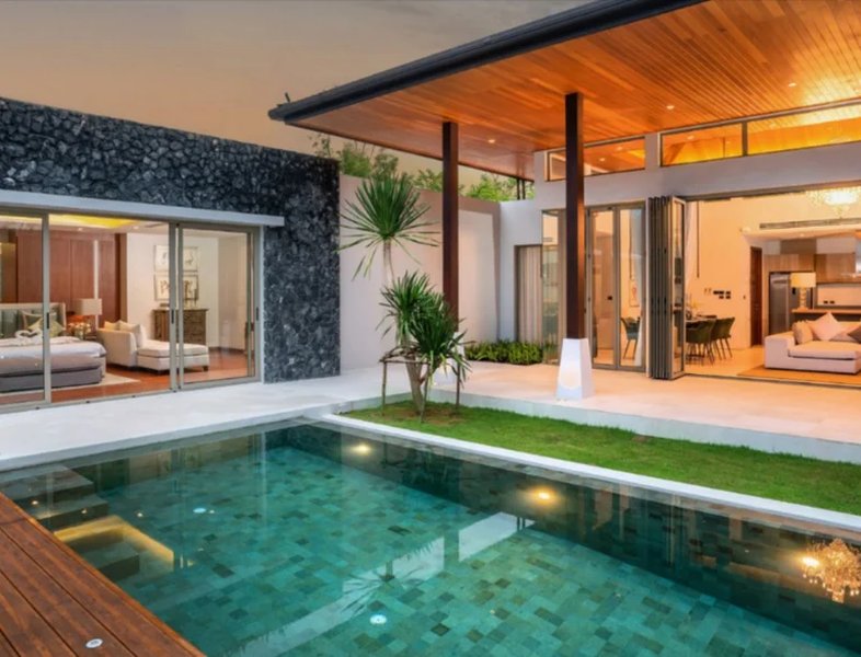 4 Bedroom Villa with Pool in Talang, Phuket at Botanica Prestige