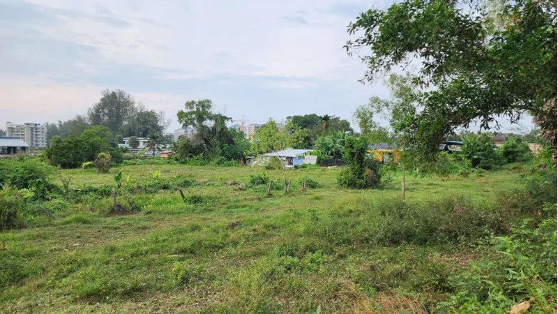 Land plot of 4.75 rai in Bang Tao area, Phuket