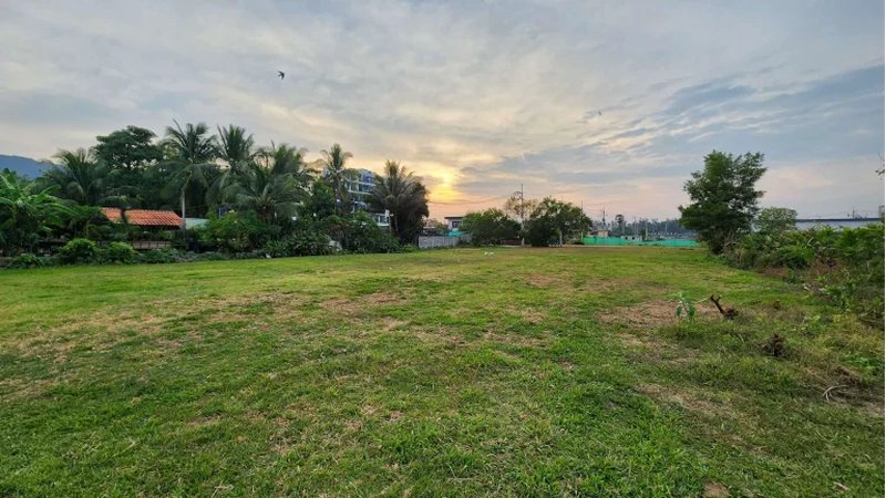 Land plot of 4.75 rai in Bang Tao area, Phuket
