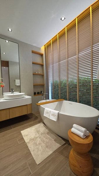 Вилла с 4 спальнями и бассейном на Таланге, Пхукет в Nakara Luxury Grand Villas