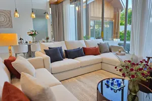 villa in Choeng Thale