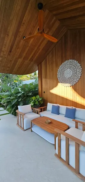 villa in Choeng Thale
