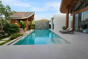 villa in Choeng Thale