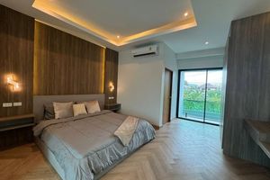 Двухэтажная вилла с 3 спальнями и частным бассейном на Раваи, Пхукет