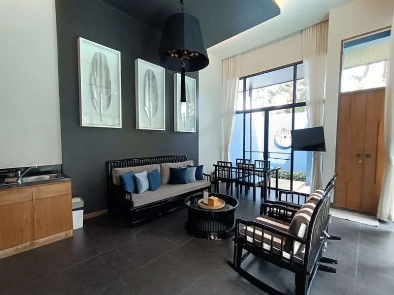 Finished villa with 2 bedrooms and a swimming pool in Wings Villas complex