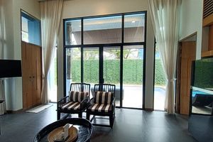 Finished villa with 2 bedrooms and a swimming pool in Wings Villas complex