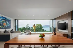 คอนโดมิเนียม ในป่าตอง