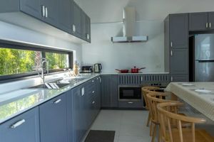 4 bedroom villa with pool for rent in Rawai, Phuket