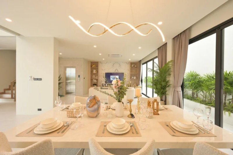 Three-storey 4 bedroom house in Ratsada area, Phuket at Anocha Luxury Villas