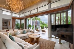4 Bedroom Villa with private pool in Layan, Phuket in Botanica Lakeside
