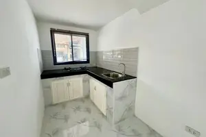 townhouse in Thep Krasasttri