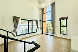 Ready-made 4 bedroom house with swimming pool in Talang area, Phuket at a bargain price