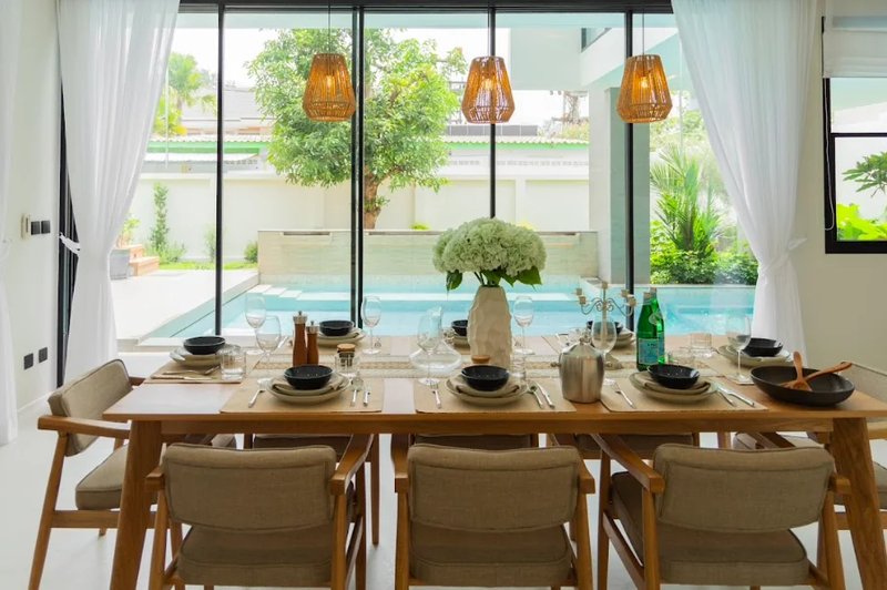 Two-storey 3 bedroom villa with private pool in Bang Tao, Phuket at Dareeya Villas Complex