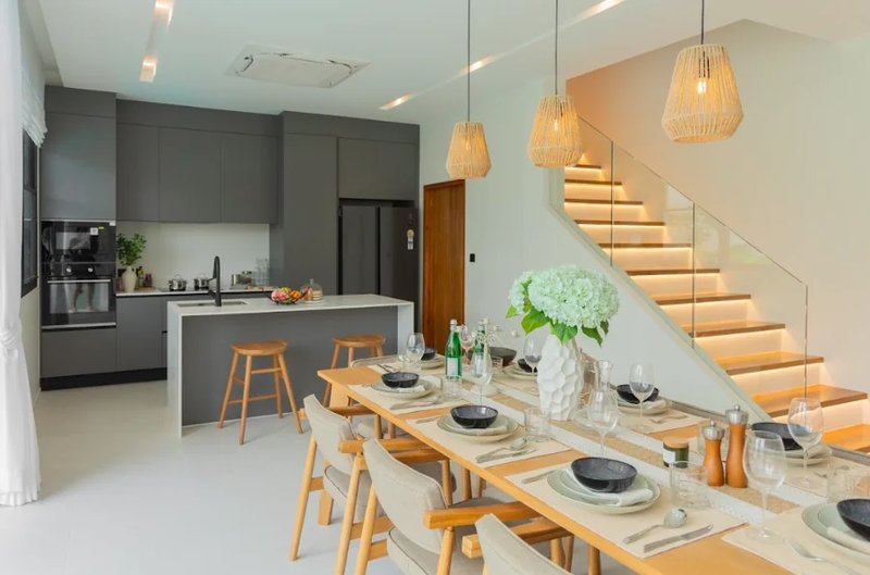 Two-storey 3 bedroom villa with private pool in Bang Tao, Phuket at Dareeya Villas Complex