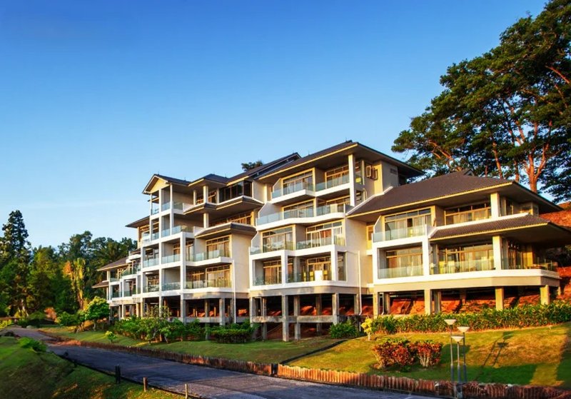 Luxury Duplex 2 Bedroom apartment in a gated community with Golf courses in Blue Canyon Heights