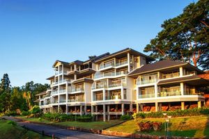 Luxury Duplex 2 Bedroom apartment in a gated community with Golf courses in Blue Canyon Heights