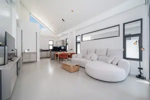 villa in Sakhu