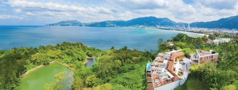 Penthouse with terrace and plunge pool in Patong, Phuket at Blue Point Condo Patong