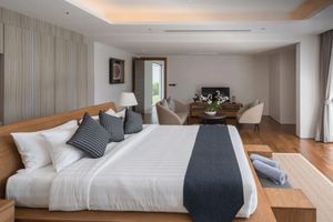 3 Bedroom Villa with Private pool in Bang Jo, Phuket in Botanica Hillside