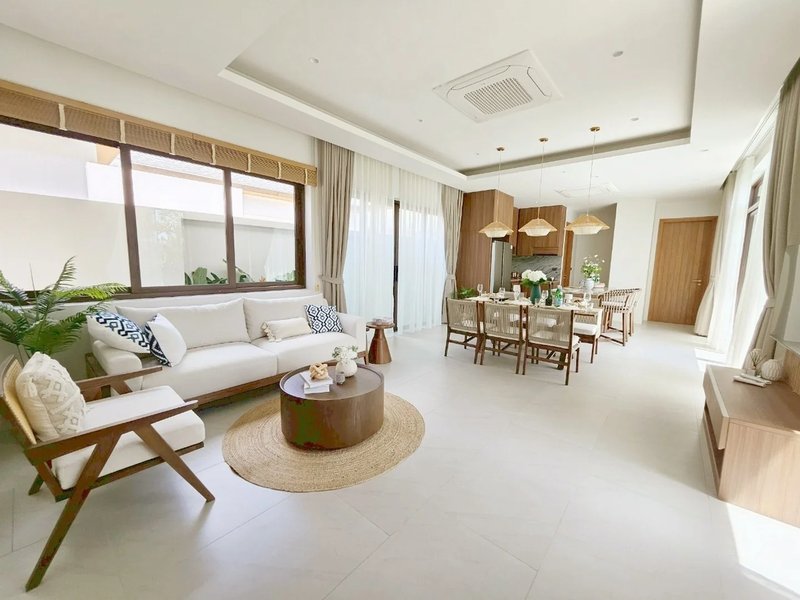 วิลล่า 2 ห้องนอนพร้อมสระว่ายน้ำส่วนตัวใกล้หาดในยางภูเก็ตที่ภูวิสต้า 3 ในยางคอมเพล็กซ์