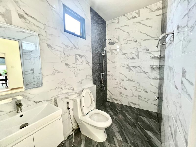 บ้านเดี่ยว 3 ห้องนอนพร้อมสระว่ายน้ำในพื้นที่ฉลอง,ภูเก็ต