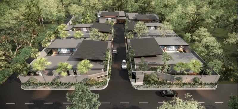 4 Bedroom villa with pool next to the sea in Chalong area, Phuket at Sea Central Villa