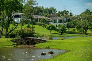 Luxury Duplex 2 Bedroom apartment in a gated community with Golf courses in Blue Canyon Heights