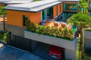 Two-storey villa with pool in Rawai, Phuket at Le Villa Rawai
