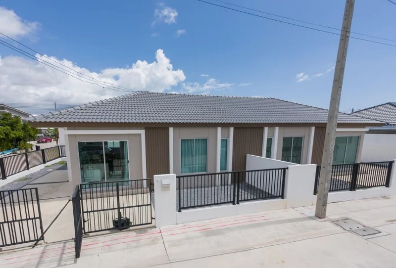 Modern 3 bedroom house in Talang area, Phuket in Pruksa Ville