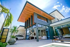 Two-storey 4 bedroom villa with private pool in Chalong area, Phuket in Elite Chalong Hidden Oasis Villas Complex