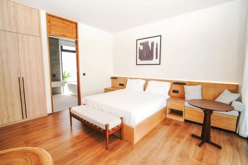 Two-storey 4 bedroom villa with private pool in Chalong area, Phuket in Elite Chalong Hidden Oasis Villas Complex