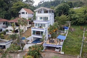 5 Bedroom Villa with Pool for rent in Patong area, Phuket