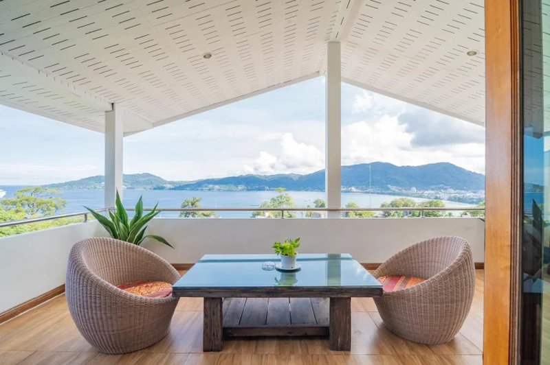 5 Bedroom Villa with Pool for rent in Patong area, Phuket