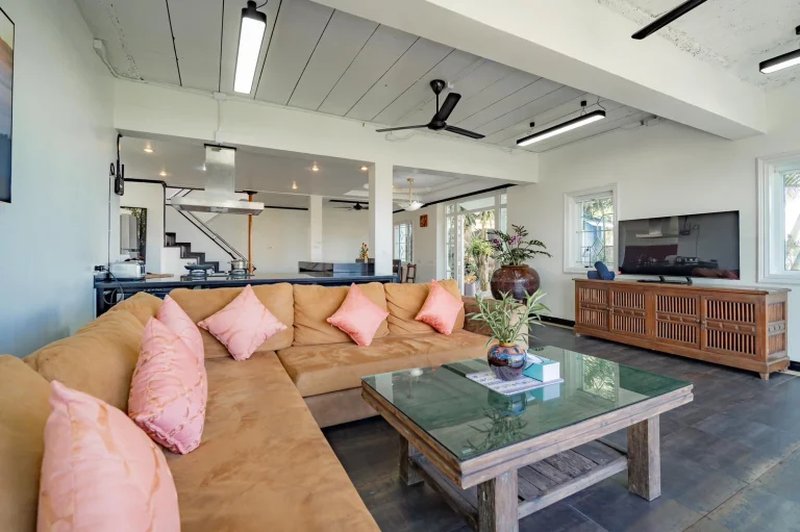 5 Bedroom Villa with Pool for rent in Patong area, Phuket