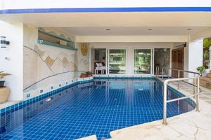 5 Bedroom Villa with Pool for rent in Patong area, Phuket