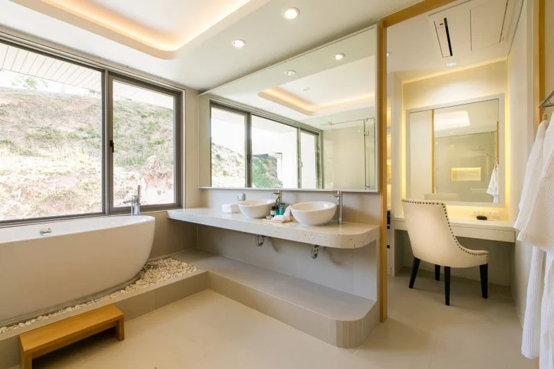 Luxury Duplex 2 Bedroom apartment in a gated community with Golf courses in Blue Canyon Heights