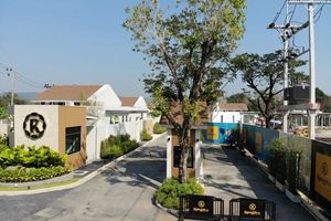 4 Bedroom Villa with Private Pool in Talang Area, Phuket at Rungtiva Private Pool Villas