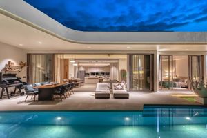 Elegant 3 bedroom villa with pool in Talang area, Phuket in Manor Phuket