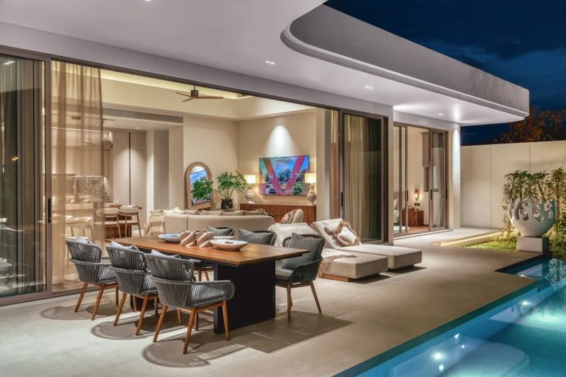 Elegant 3 bedroom villa with pool in Talang area, Phuket in Manor Phuket